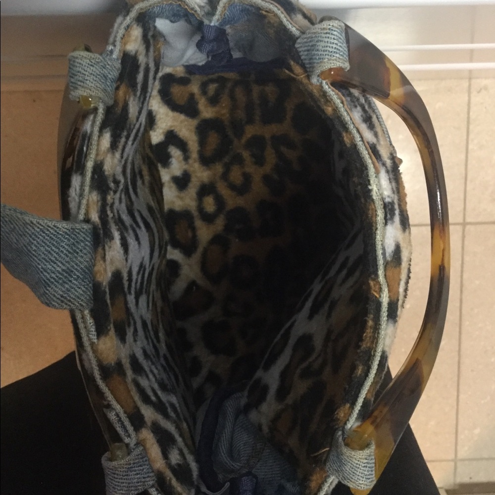 Purse - Picture 4 of 4